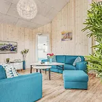 Amazing Home In Bogense With Sauna 보겐세